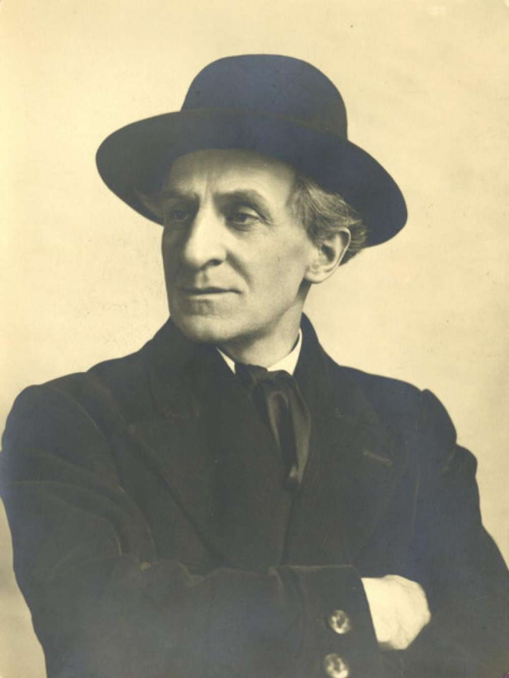 ''Portrait of Alfred Ost with hatt'', 1930s