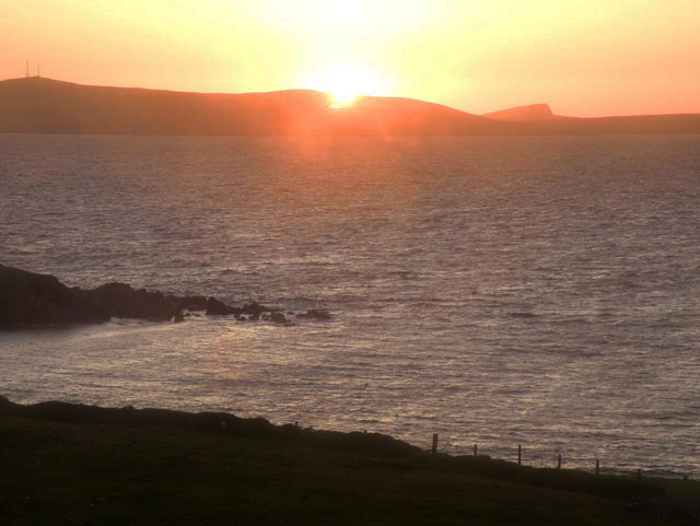 File:Sunrise over Bressay - geograph.org.uk - 1339512.jpg