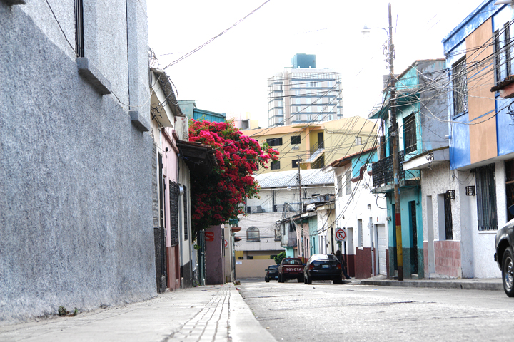 File:Tegucigalpa Honduras street 4.jpg