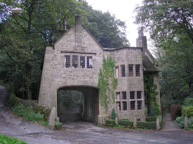 The Lodge, Cragg Vale - geograph.org.uk - 246491