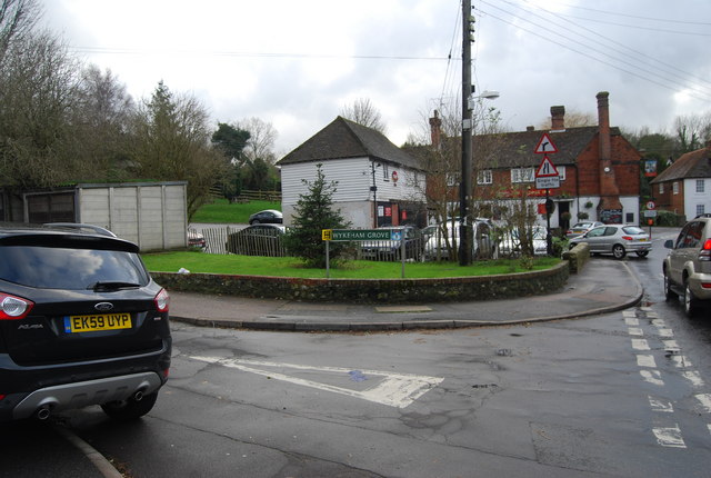 File:Wykeham Grove, Leeds - geograph.org.uk - 1613448.jpg