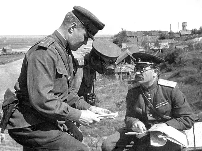 File:19440701 general rotmistrow beresina.jpg