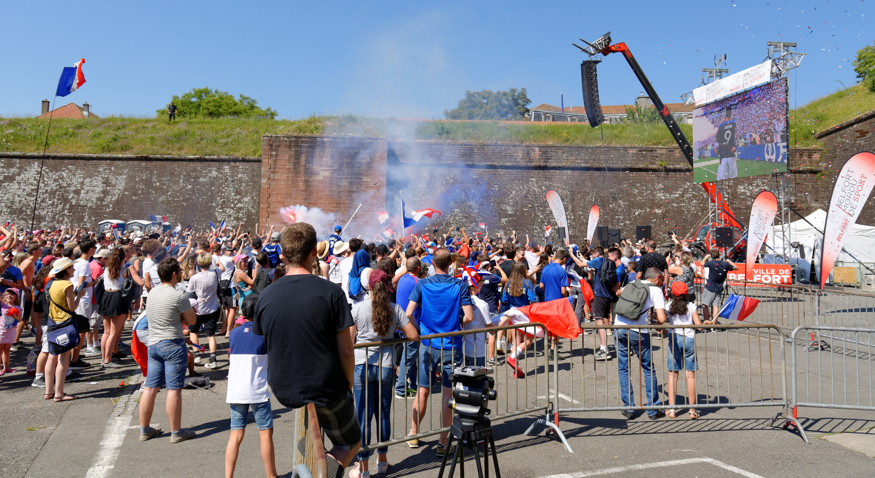 File 2018 06 30 16 12 50 Coupe Du Monde Foot Belfort Jpg