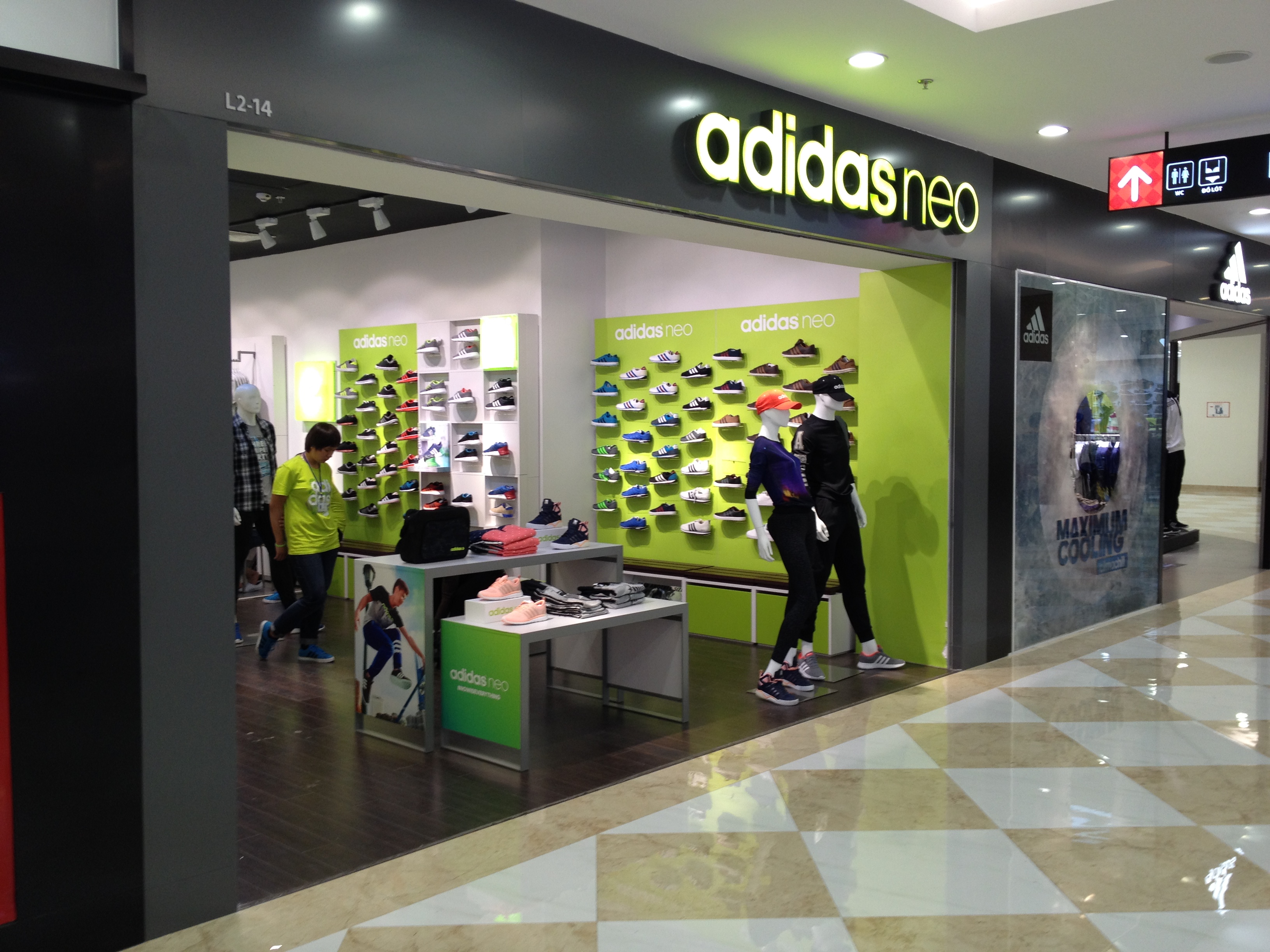 adidas shop hanoi