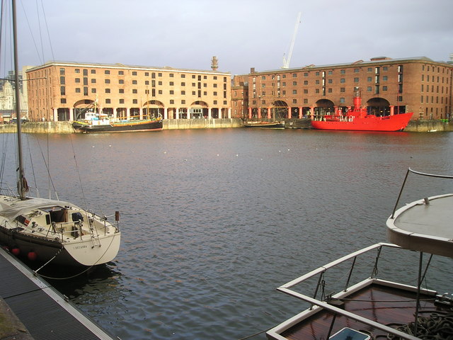 File:Albert Dock Liverpool - geograph.org.uk - 290813.jpg