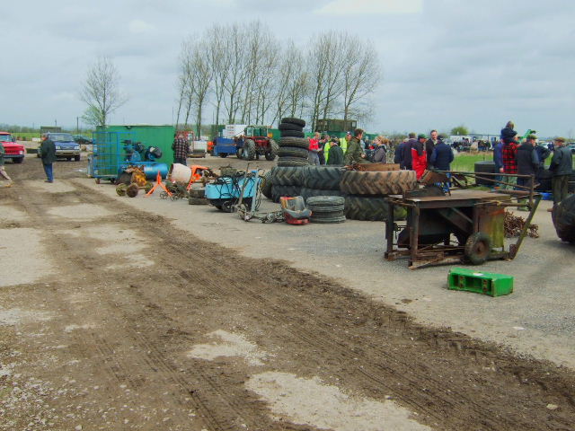 File:Annual sale day - geograph.org.uk - 780296.jpg