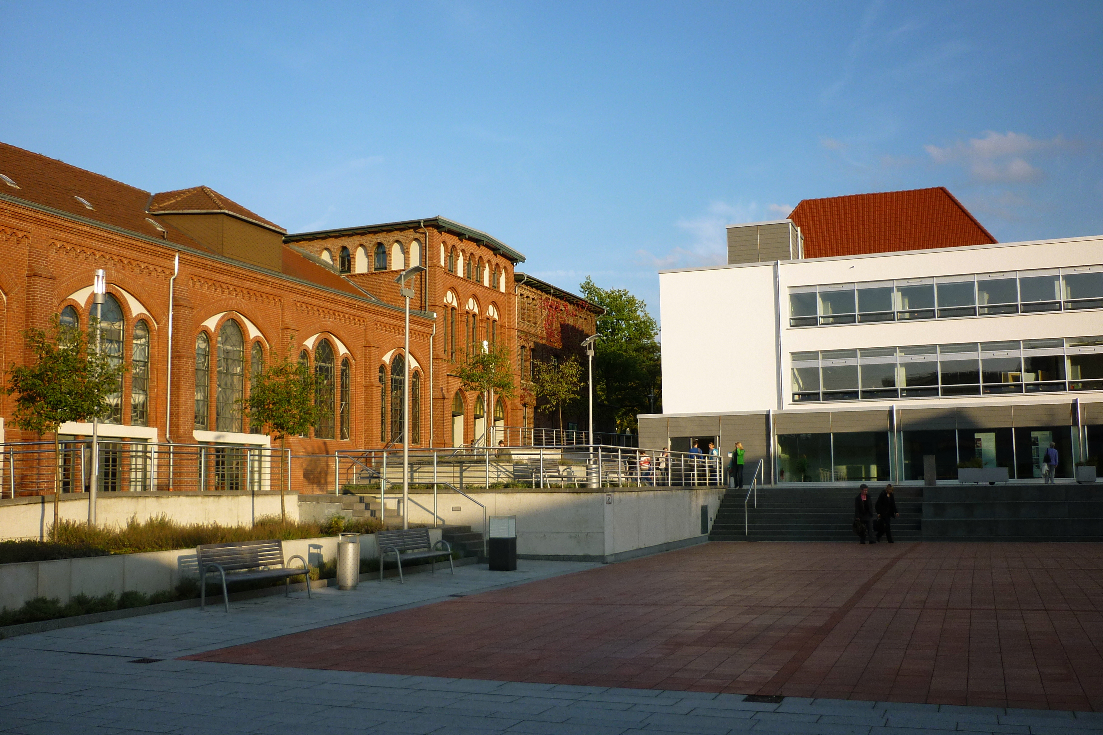 Bielefeld-Bethel, Tagungshaus ''Assapheum'' und Landeskirchenarchiv