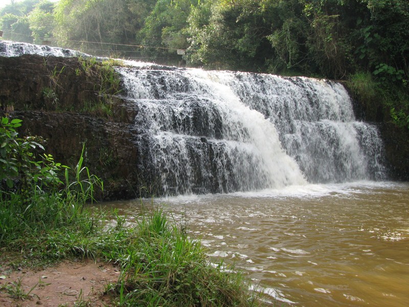 Cachoeira do escorregador.jpg