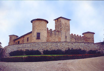 File:Castello di gabbiano.jpg