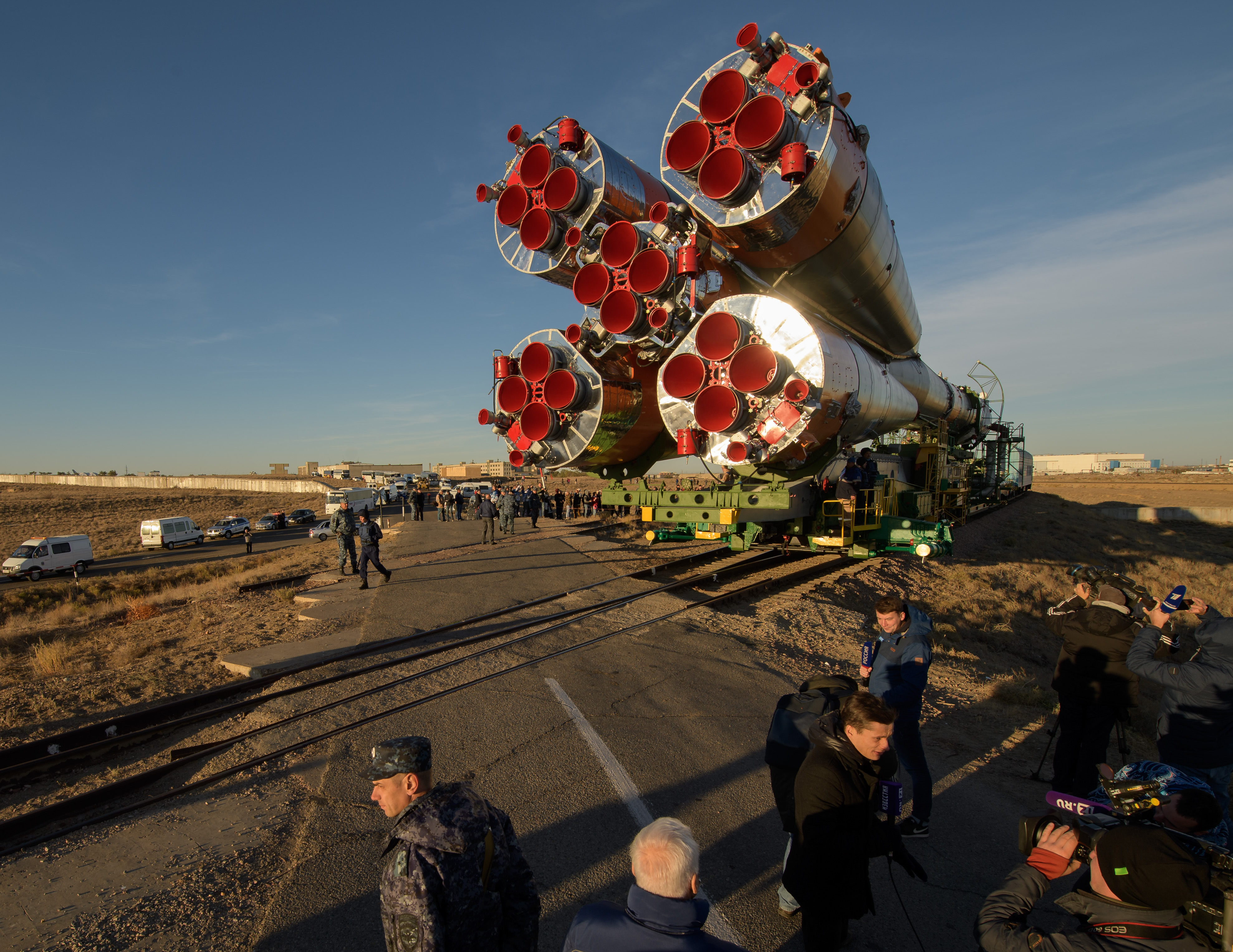 Разбитого ракета. Ракета катастрофа. Космические аварии. Ракетная станция. Фото катастроф ракетно-космических комплексов.