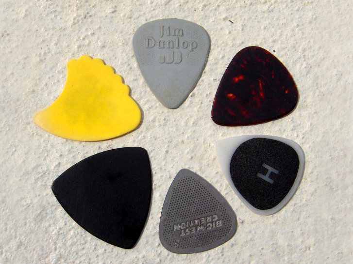 wiki plastic material pick Guitar Wikipedia