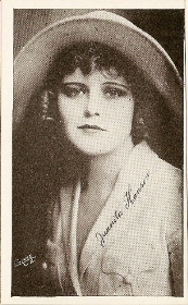 File:Juanita Hansen Trading Card.jpg