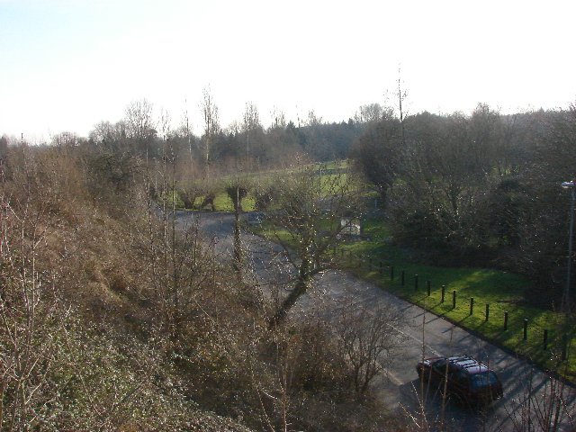 File:Kennington Road and Egrove Park - geograph.org.uk - 332679.jpg