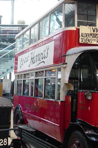 File:London General Omnibus Company bus NS1995 (YR 3844), London Transport Museum, 16 September 2003.jpg