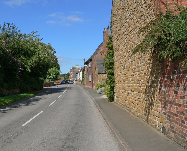 File:Looking along Main Street in Burrough on the Hill - geograph.org.uk - 520527.jpg