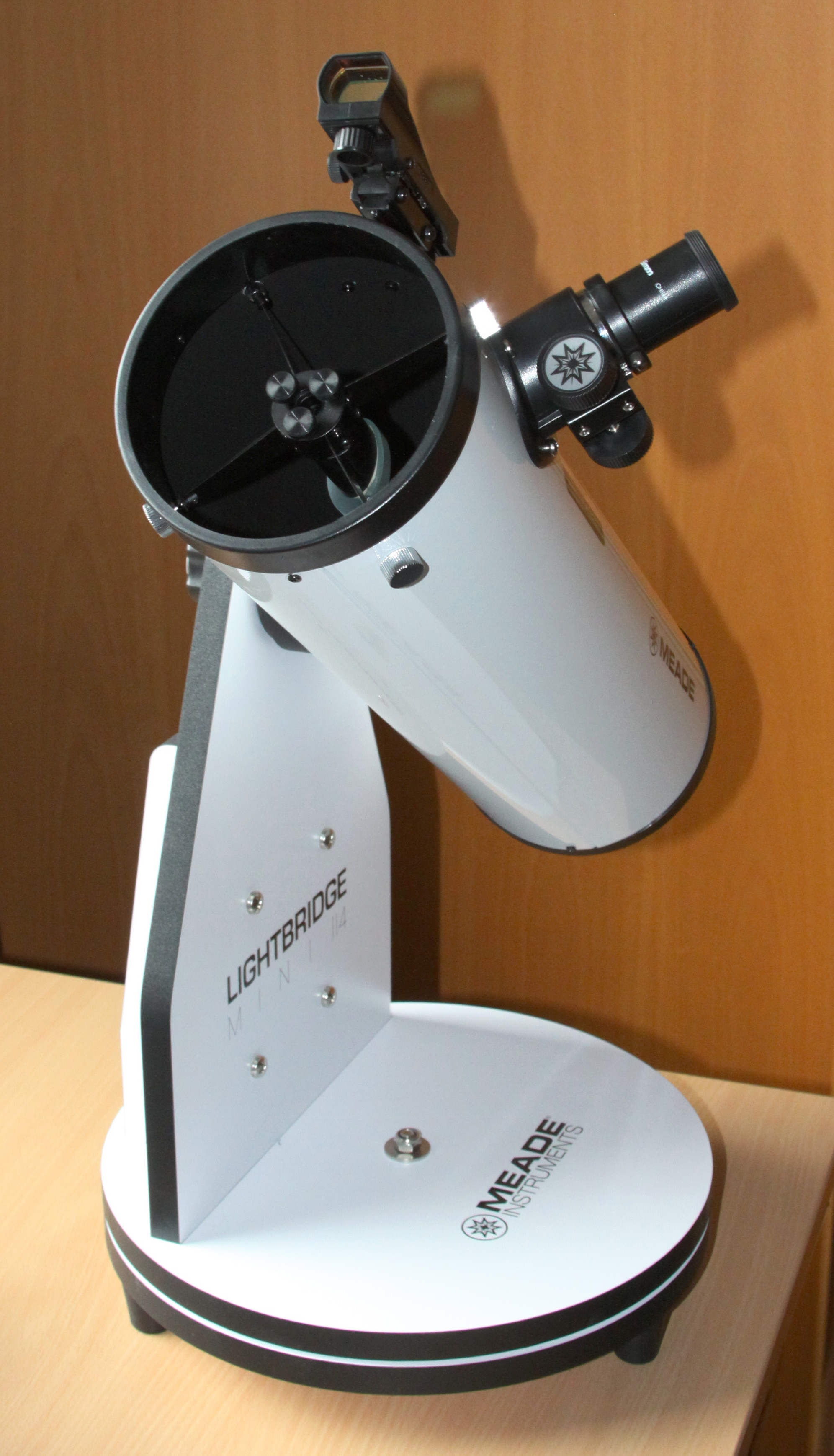 meade 4504 price