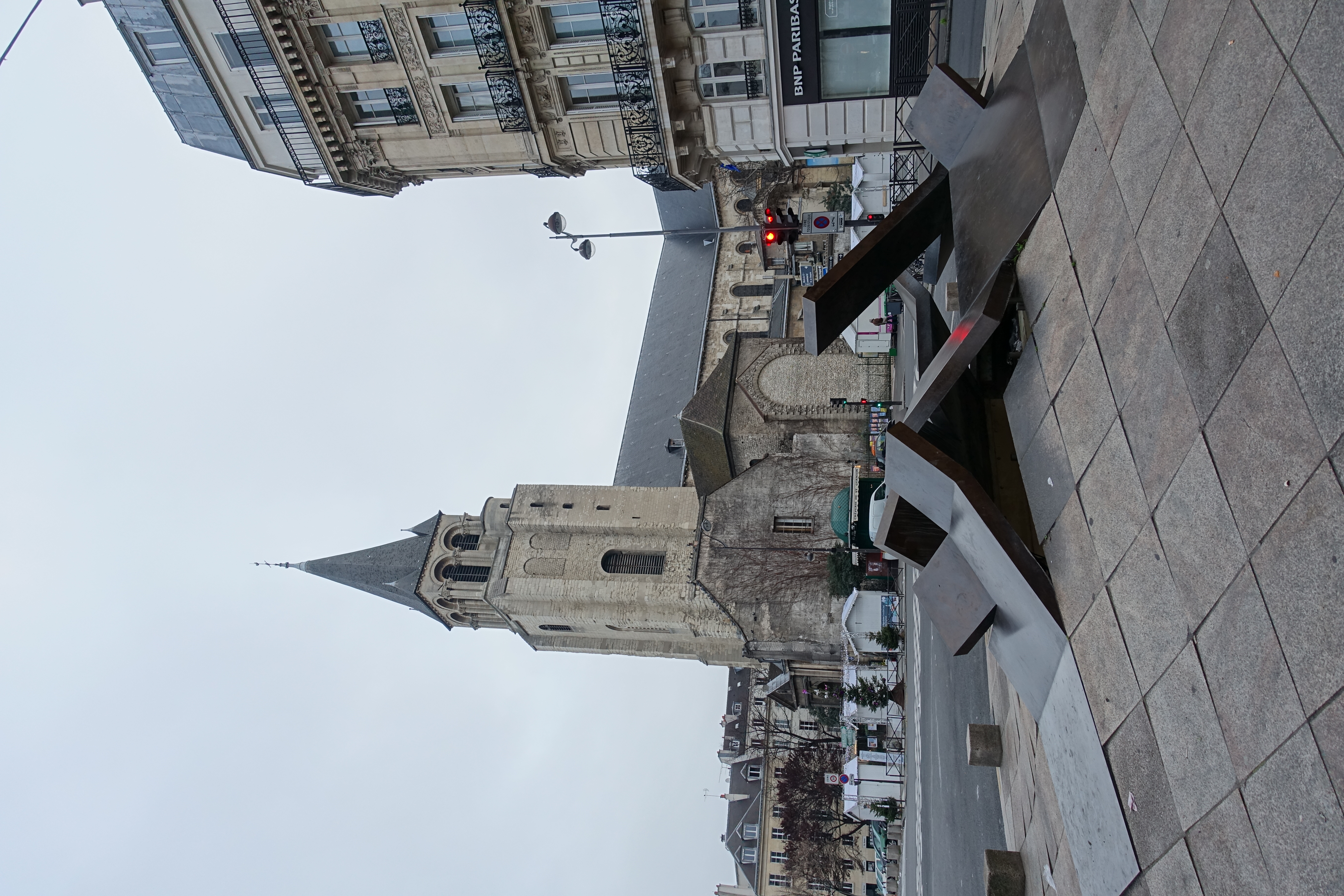 File Paris 75006 Place Du Quebec 20160101 Fontaine L Embacle Jpg Wikimedia Commons