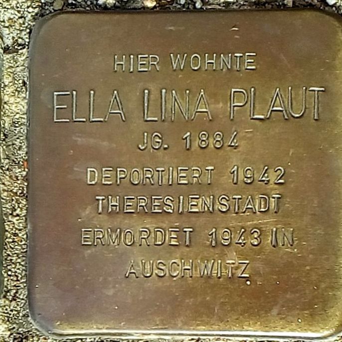 Stolperstein Ella Lina Plaut in Uelzen.jpg