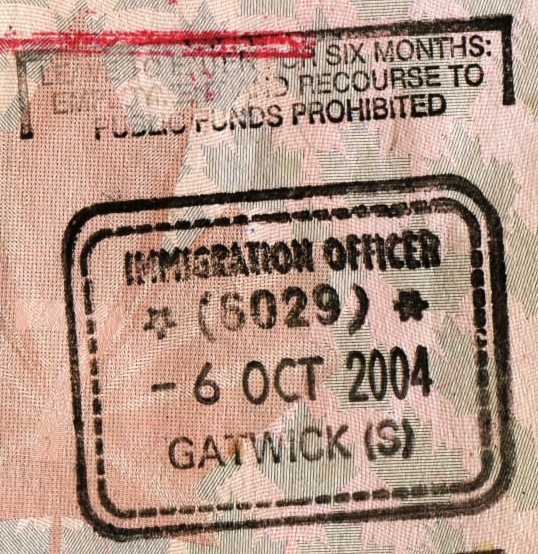 File:Uk london gatwick entry.jpg