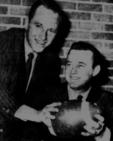 Norm Van Brocklin (right) with Vikings general manager Bert Rose (left) in 1961