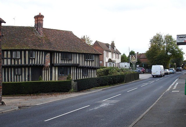 File:Vineys and the Ten Bells - geograph.org.uk - 68184.jpg