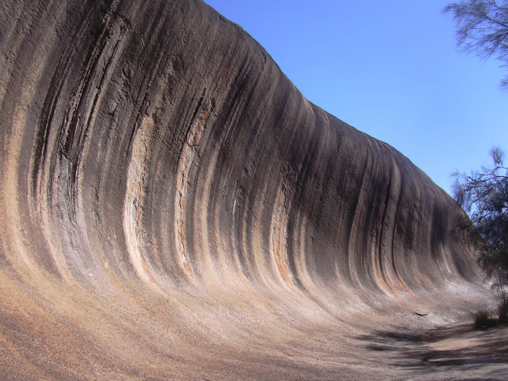 archivo-wave-rock-jpg-wikipedia-la-enciclopedia-libre