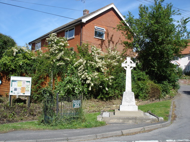 File:Witnesham war memorial - geograph.org.uk - 1351086.jpg