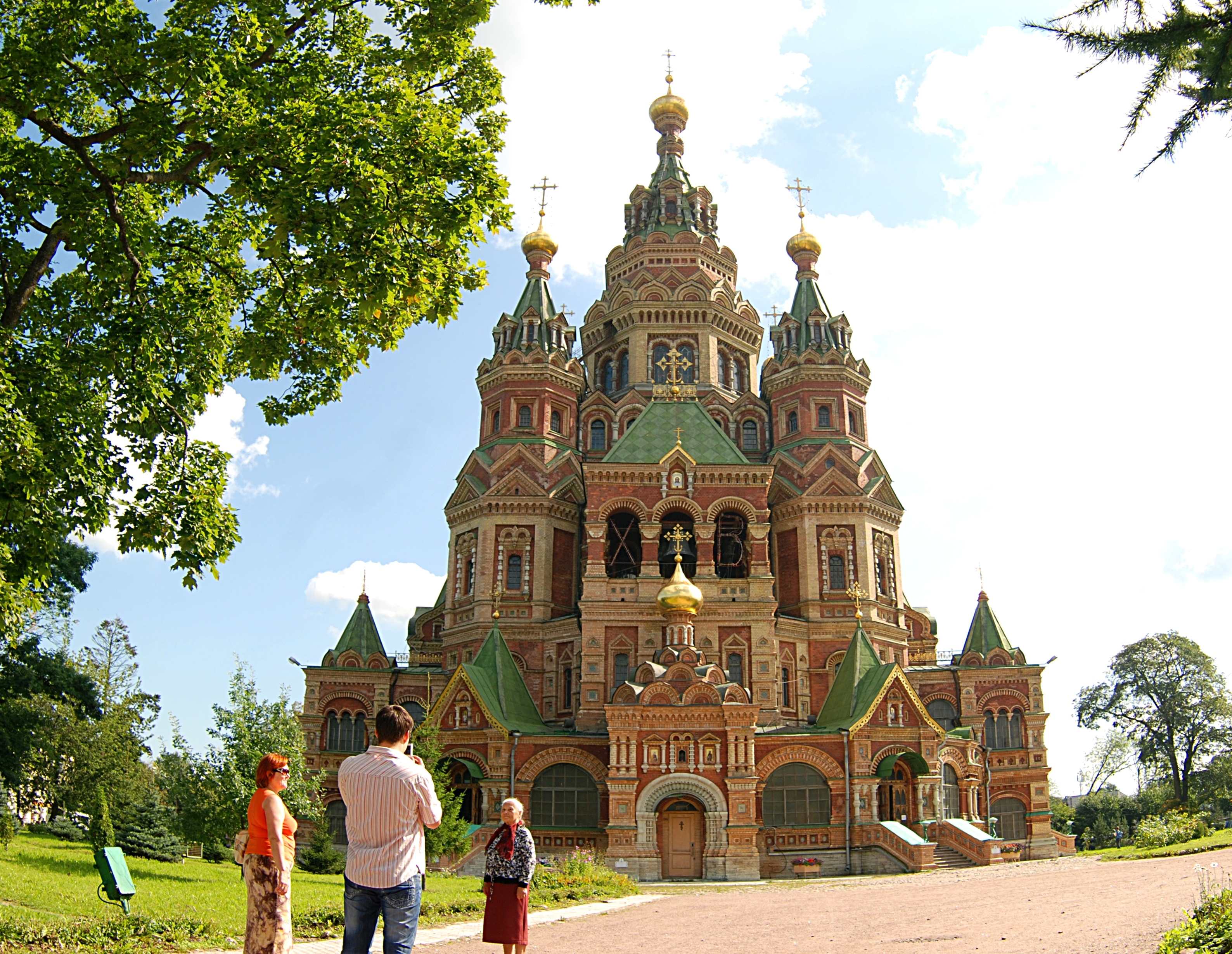 Собор петра и павла в петергофе фото