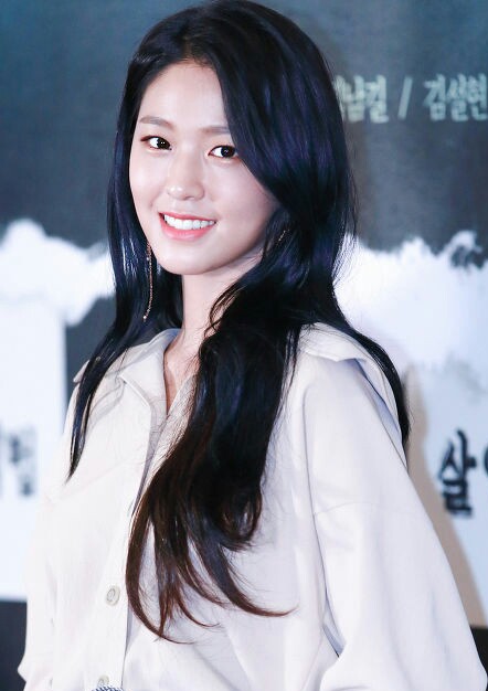 Kim Seol Hyun Wikipedia