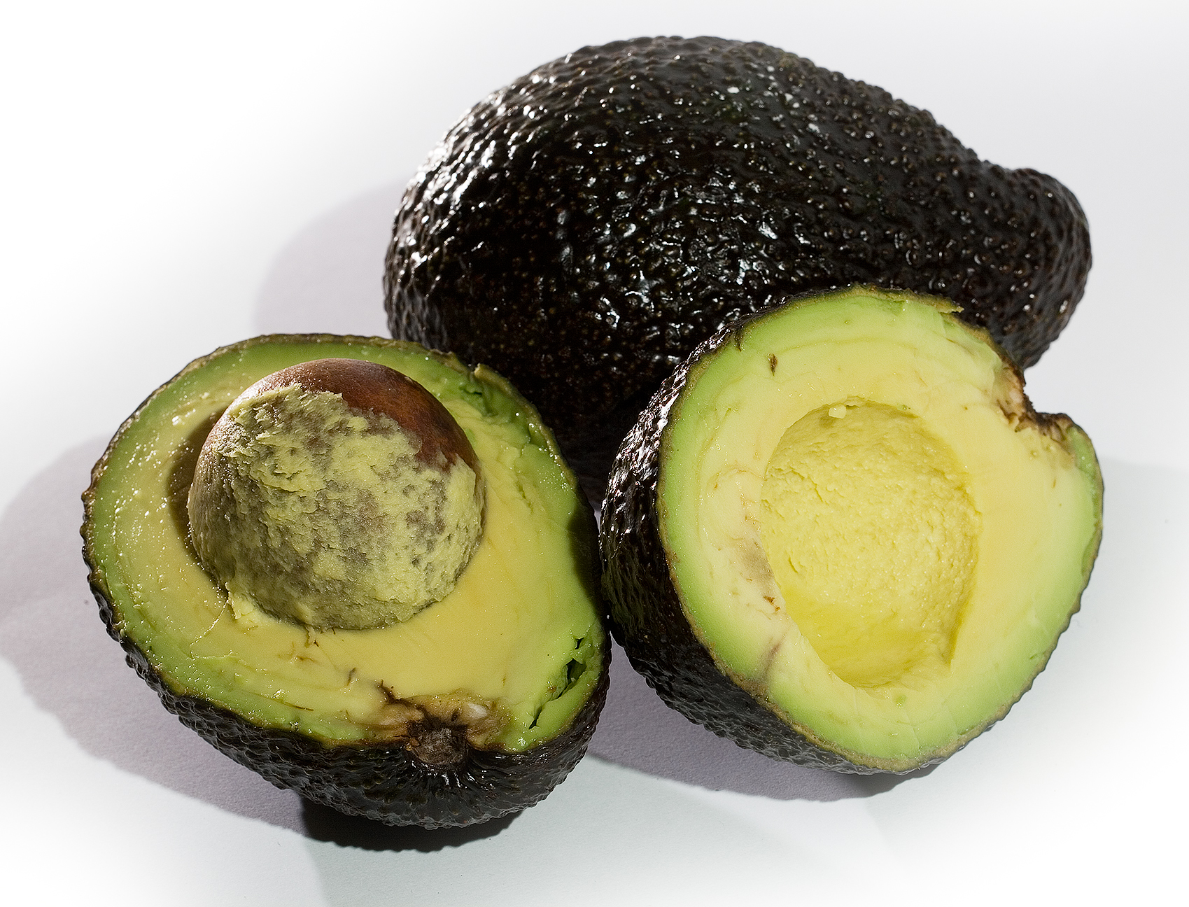 File:Animated avocado with pit.gif - Wikimedia Commons