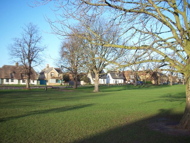 File:Brampton Village Green - geograph.org.uk - 311744.jpg