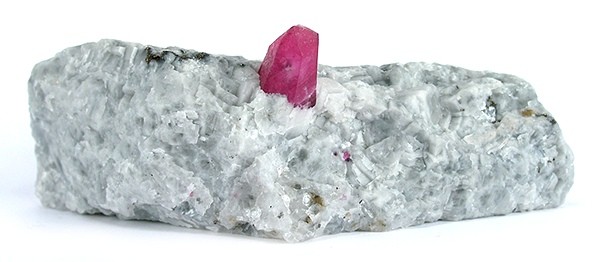 File:Corundum-215477.jpg