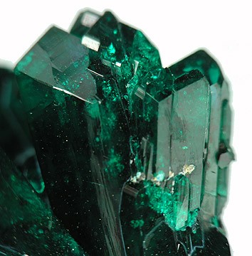 File:Dioptase-139746.jpg