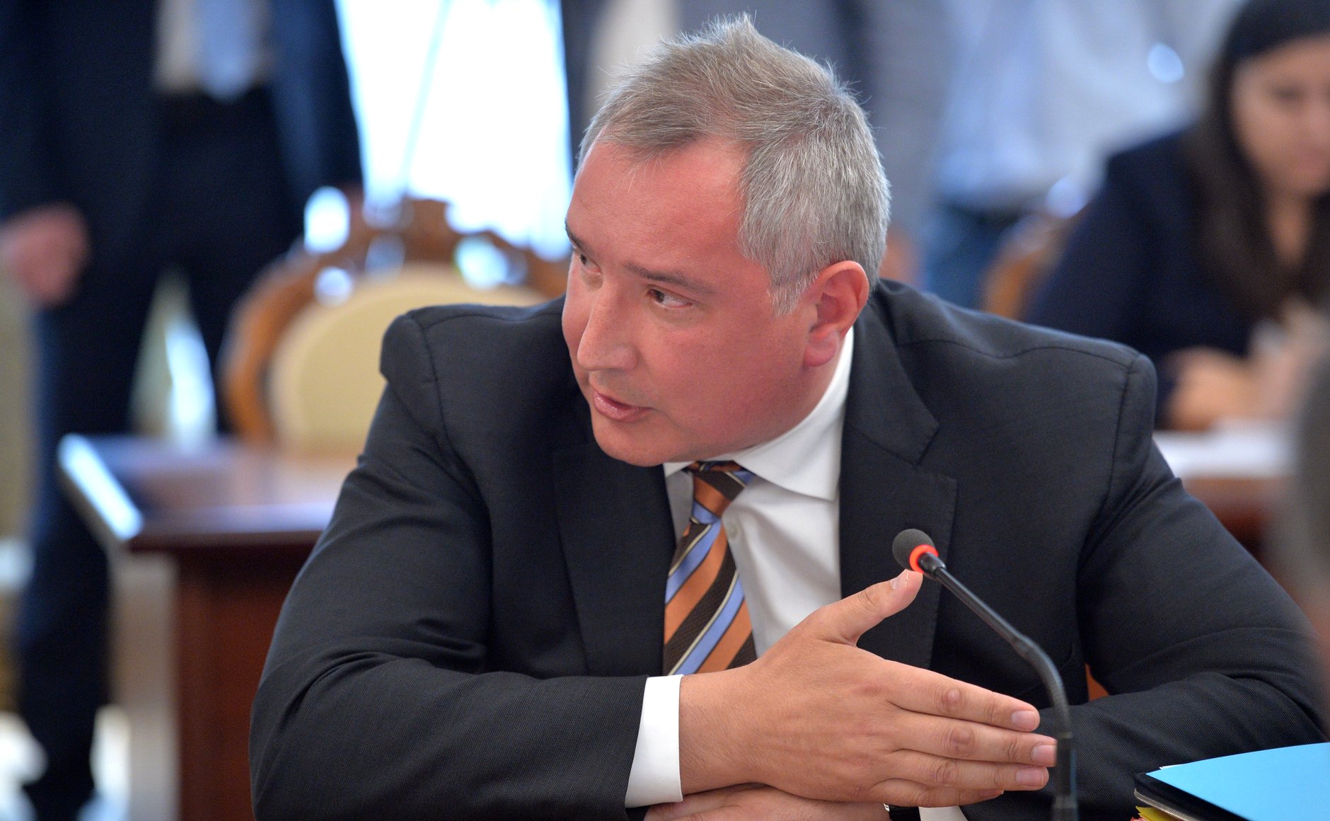 File:Dmitry Rogozin, 2015-07-15, 3.jpg - Wikimedia Commons