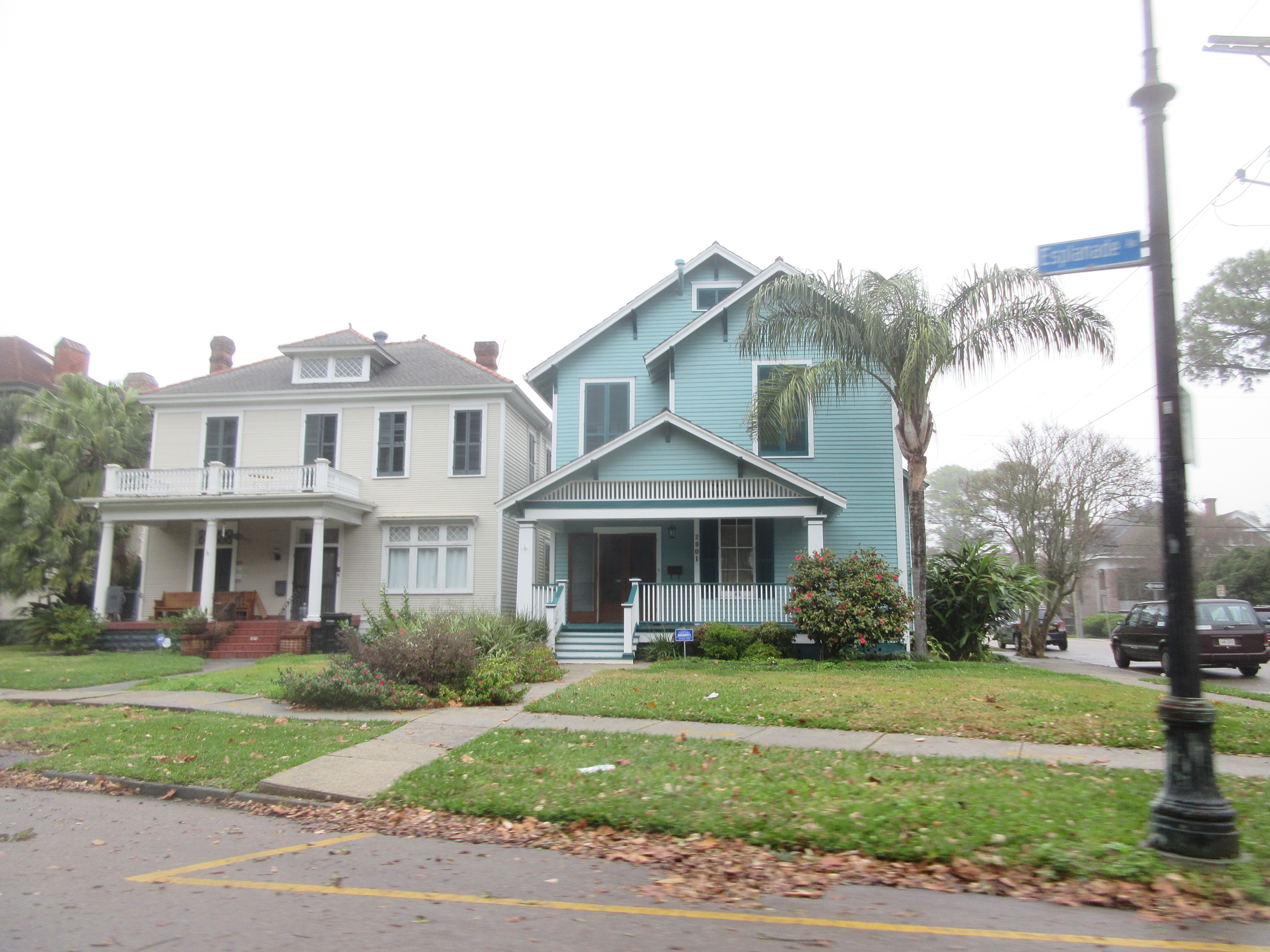 Esplanade Avenue New Orleans, 7th Ward side, Jan 2020 10.jpg. 