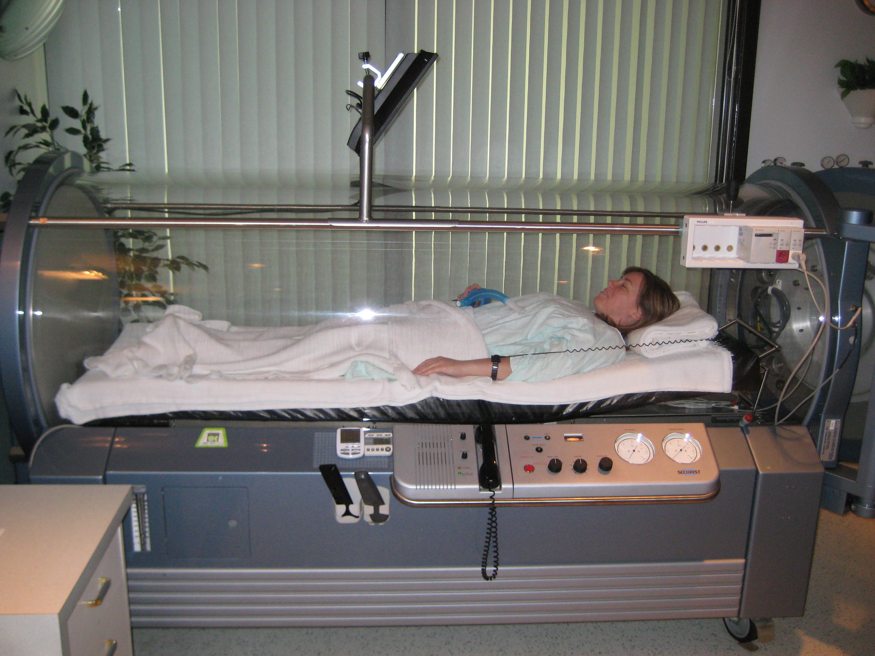 Hyperbaric medicine - Wikipedia