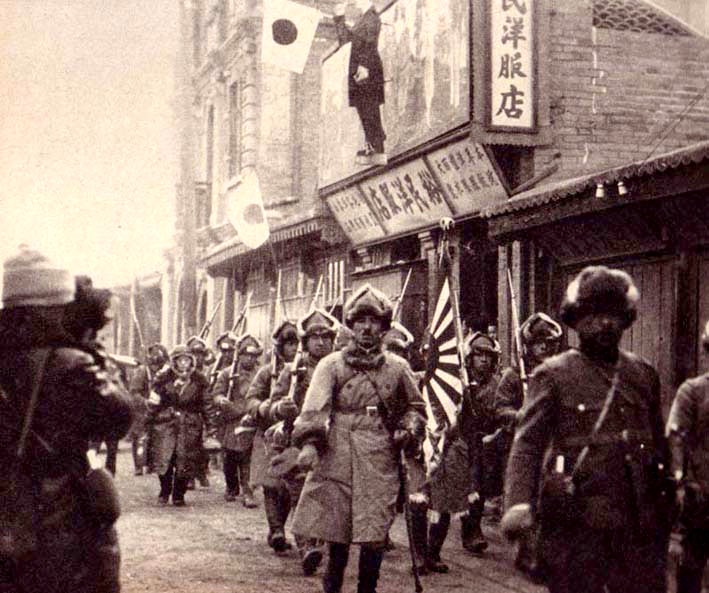 File:Japanese entry into Chinchow.jpg