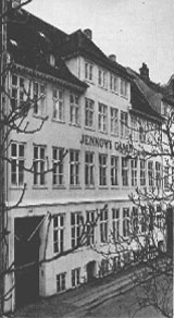 Vintage photo of the Jennow House Jennows Gard vintage photo.jpg