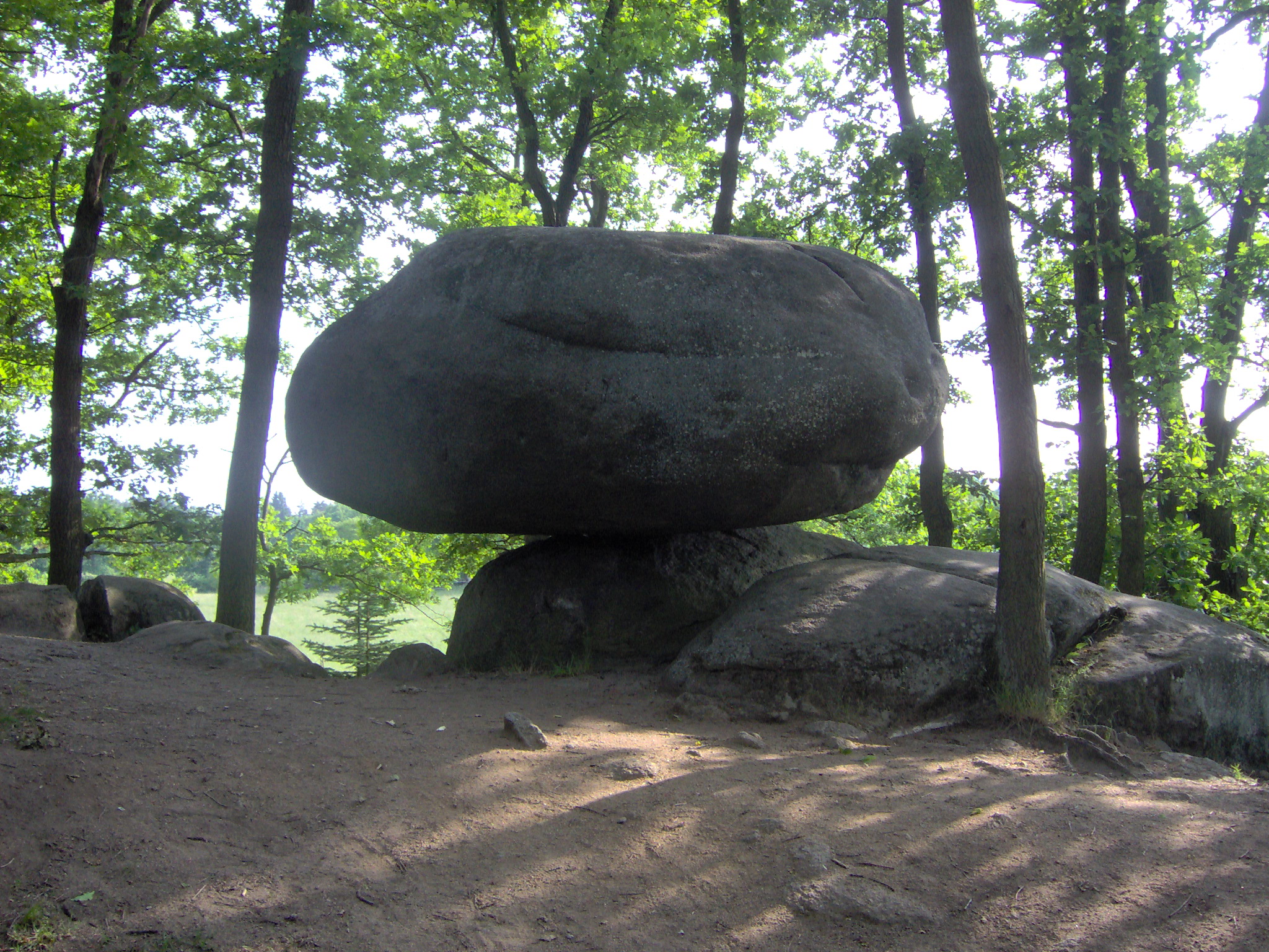 2 августа камень. 2 Камня. Rockin' Stone.