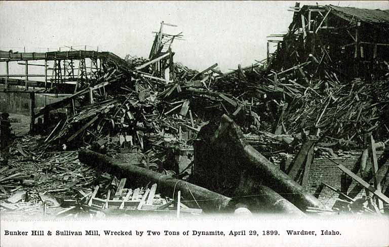 File:Ruins of Bunker Hill and Sullivan Mill after explosion near Wardner, Idaho, April 29, 1899 (AL+CA 1627).jpg