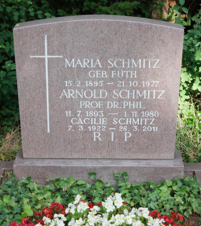 Grab von Arnold Schmitz auf dem [[Hauptfriedhof Mainz