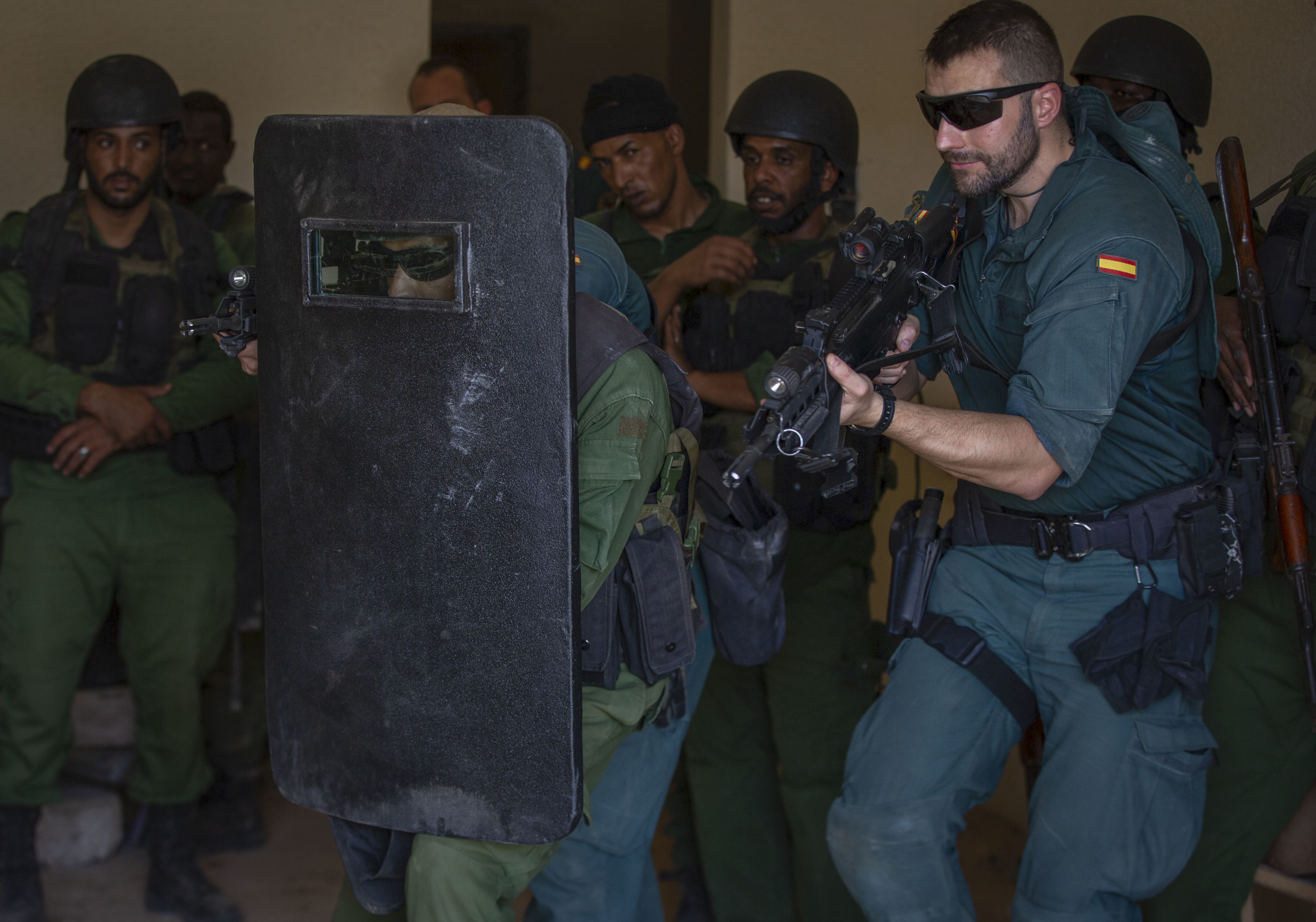 Review: RPAMS A2 Buckler ballistic shield for patrol officers