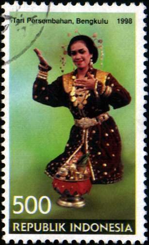 File:Stamp of Indonesia - 1998 - Colnect 254831 - Tribute dance Bengkulu.jpeg