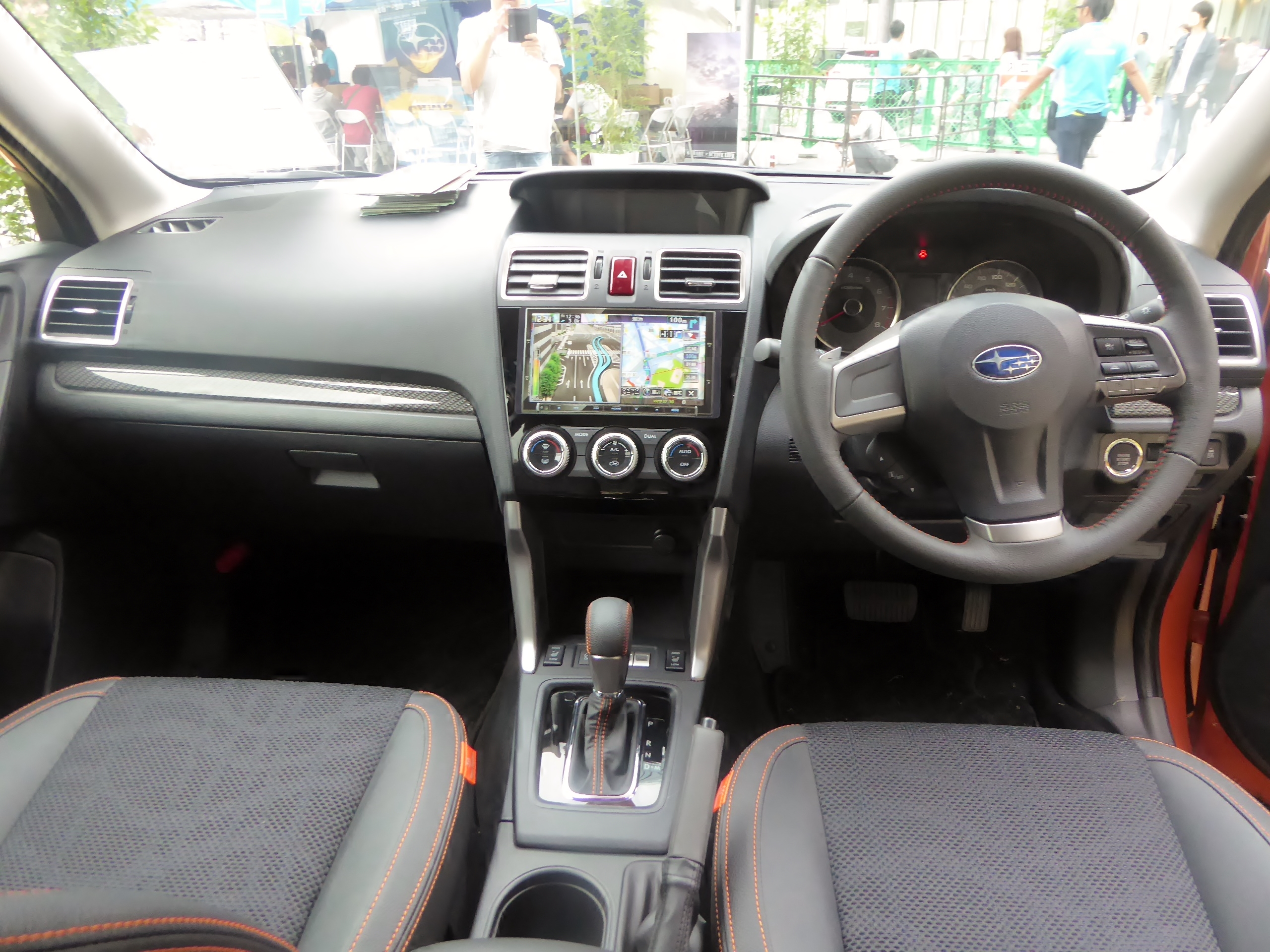 File Subaru Forester X Break Sj Interior Jpg Wikimedia