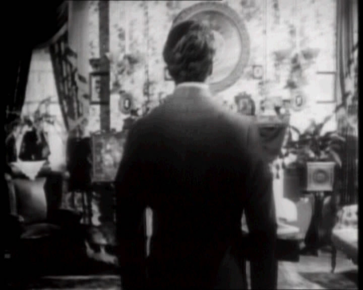 File:The magnificent Amberson movie trailer screenshot (21).jpg