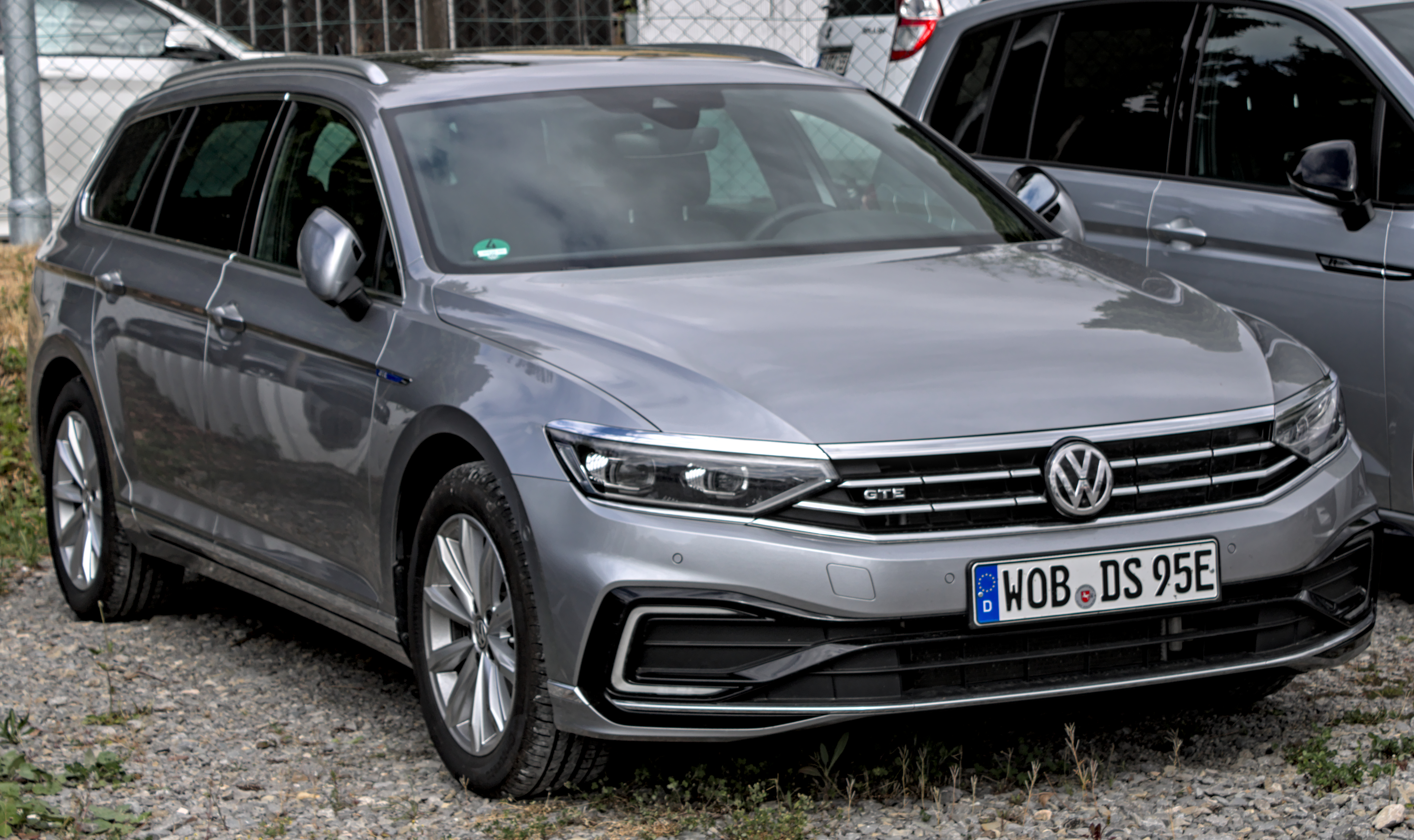 File:Volkswagen Passat B8 Variant GTE (2019) IMG 2658.jpg - Wikimedia  Commons