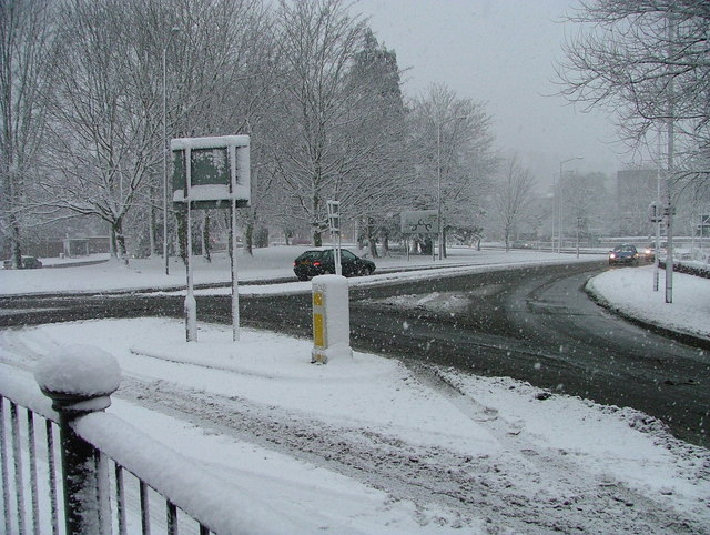 File:An unusually quiet rush hour at the A40-A404 junction - geograph.org.uk - 337832.jpg