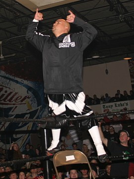 <span class="mw-page-title-main">B-Boy (wrestler)</span> Filipino American professional wrestler