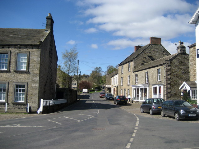 File:B6270, Reeth - geograph.org.uk - 400535.jpg