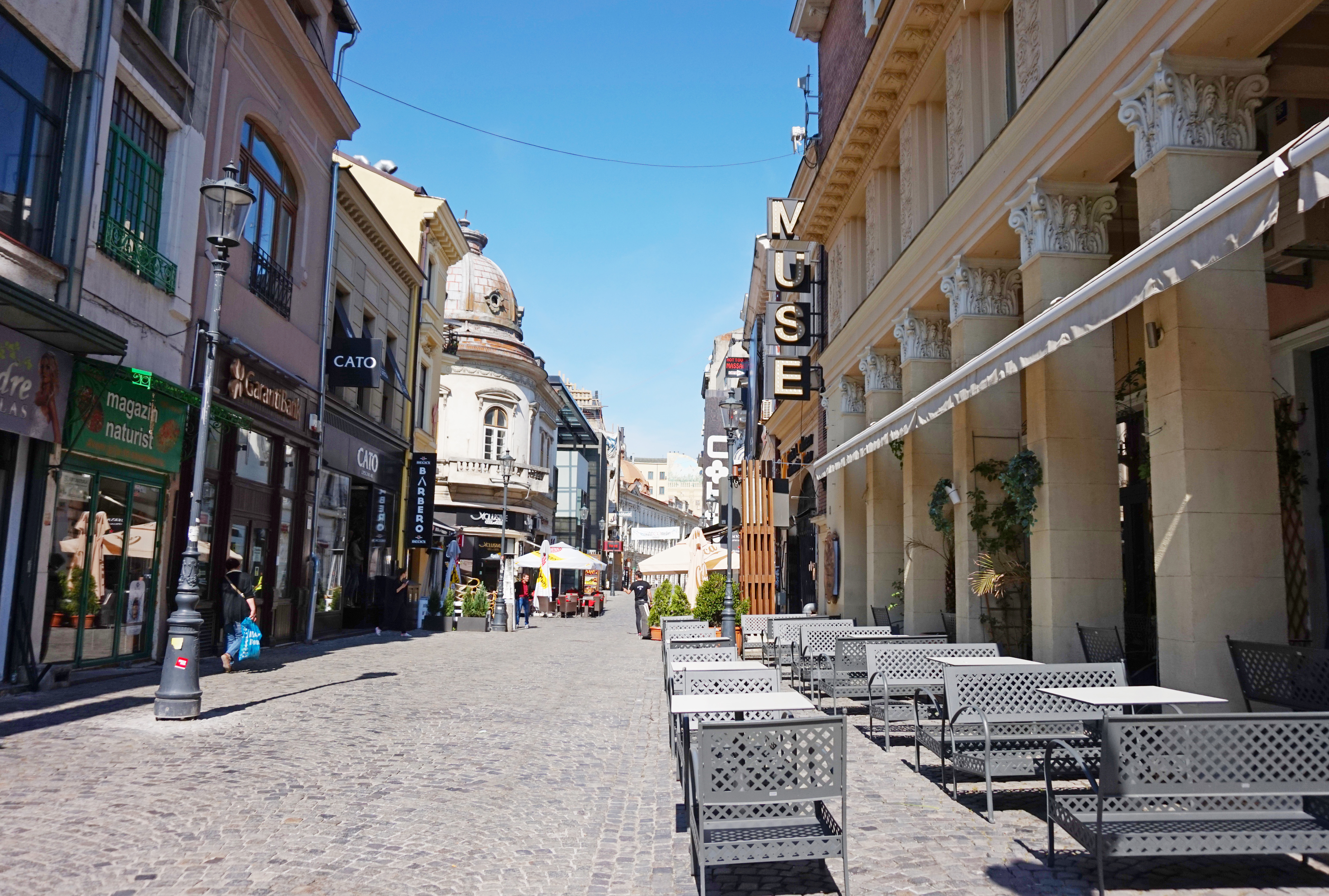 File:Bucharest Strada Lipscani.jpg - Wikimedia Commons